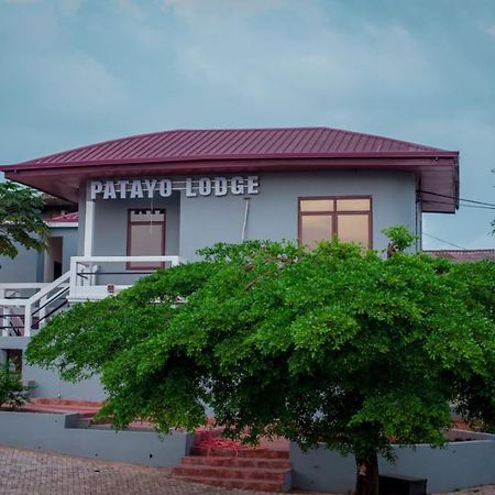 Patayo Lodge Kumasi Buitenkant foto